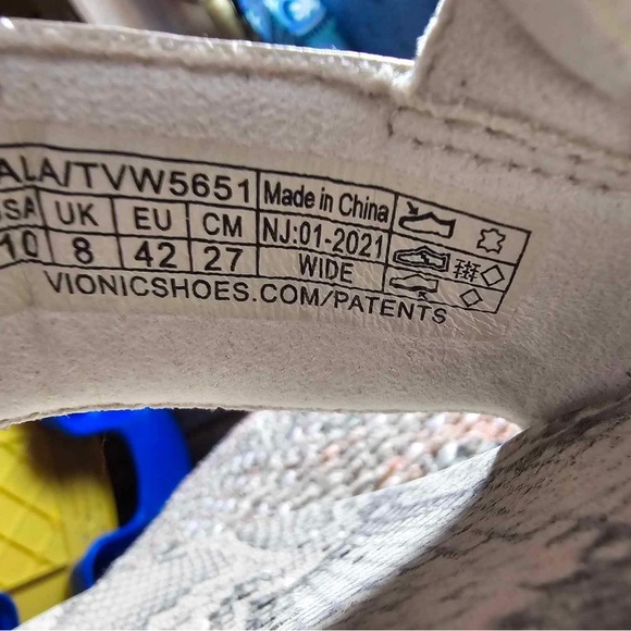 Vionic Women's Rest Tala T-Strap Sandal 10 - Picture 10 of 10